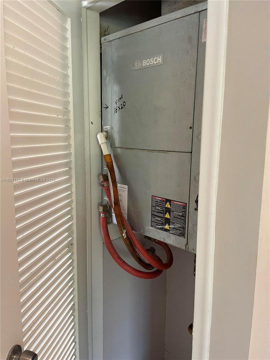 Recently Rented: $1,625 (1 beds, 1 baths, 615 Square Feet)