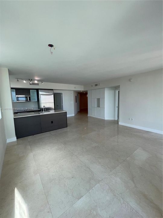 Recently Sold: $775,000 (2 beds, 2 baths, 1146 Square Feet)