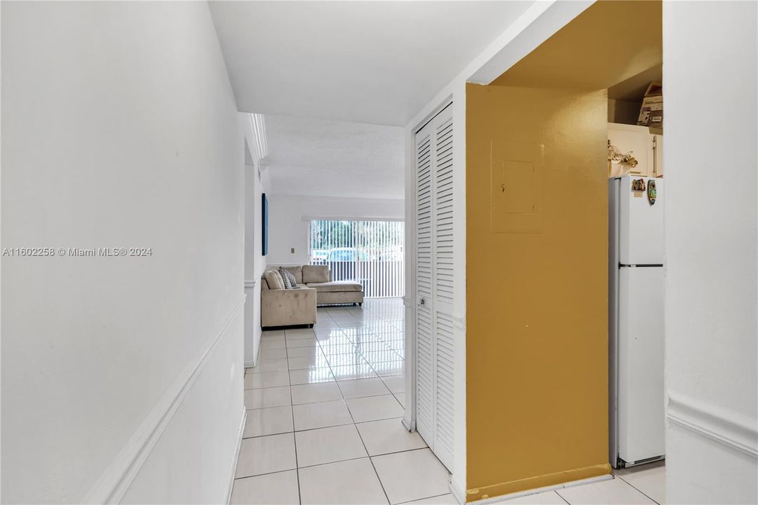 For Sale: $255,000 (2 beds, 1 baths, 0 Square Feet)