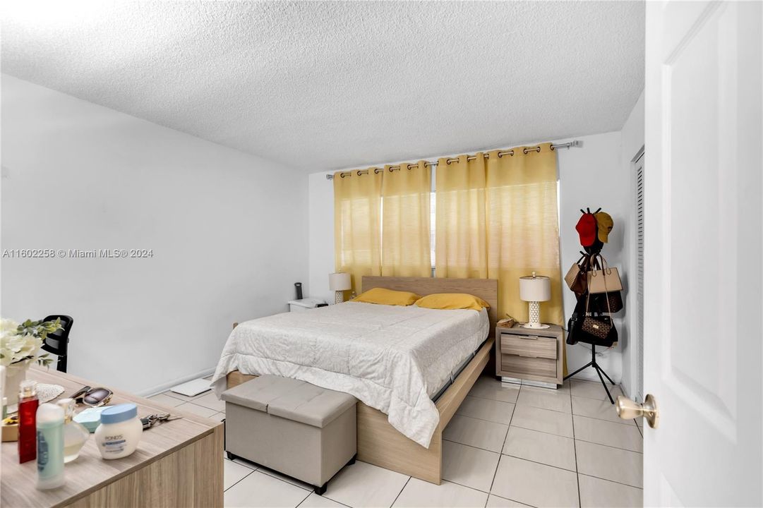 For Sale: $255,000 (2 beds, 1 baths, 0 Square Feet)