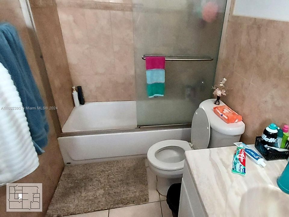 En Venta: $730,000 (3 camas, 2 baños, 1790 Pies cuadrados)