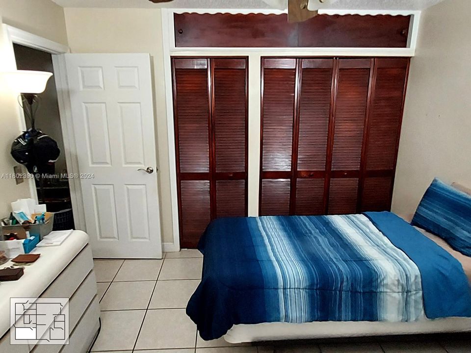 En Venta: $730,000 (3 camas, 2 baños, 1790 Pies cuadrados)