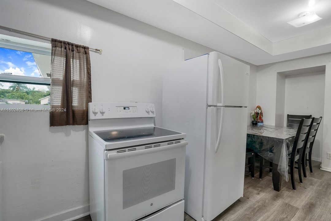 En Venta: $999,900 (0 camas, 0 baños, 1301 Pies cuadrados)