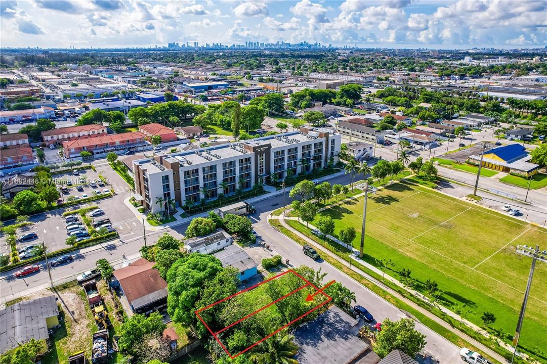 Недавно продано: $75,000 (0.04 acres)