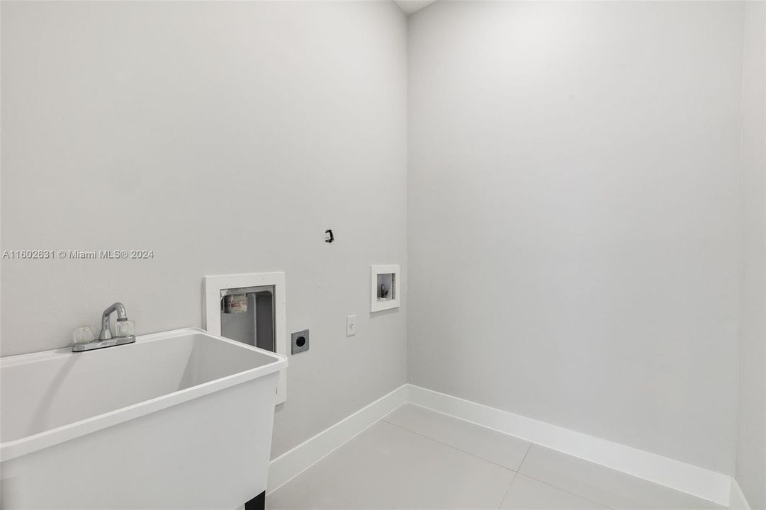 For Sale: $439,000 (3 beds, 2 baths, 0 Square Feet)