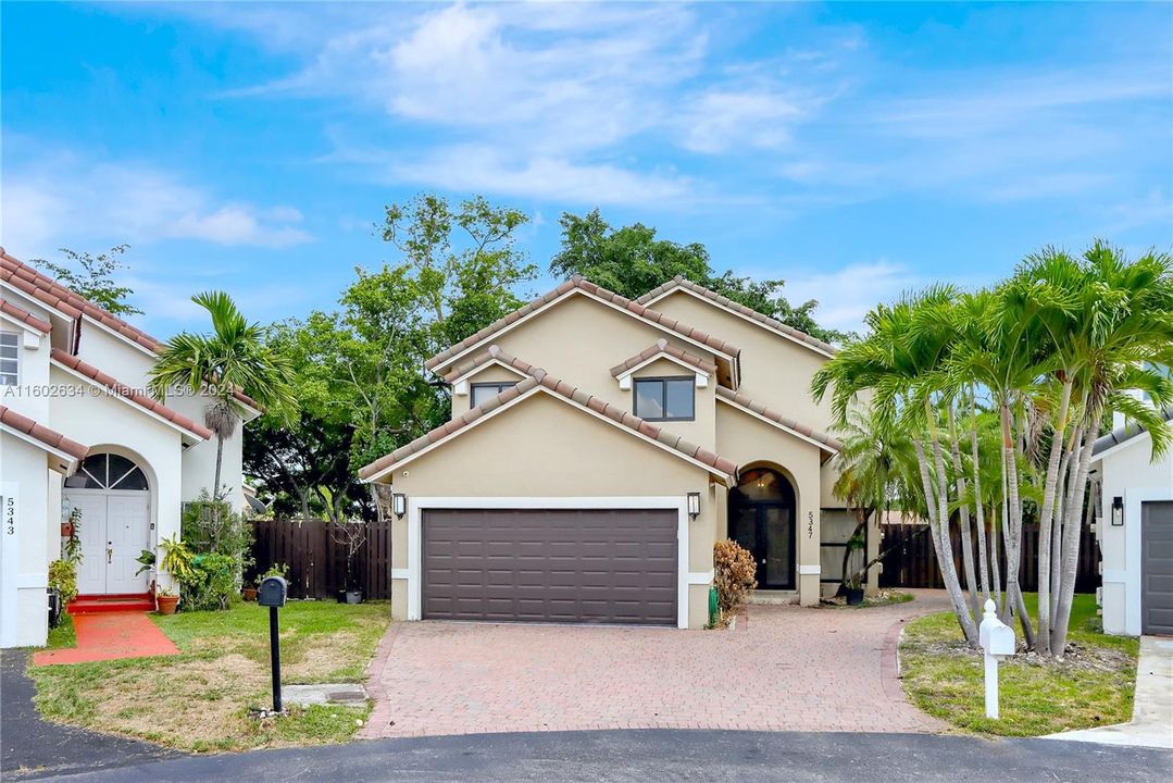 Active With Contract: $685,000 (4 beds, 2 baths, 1730 Square Feet)