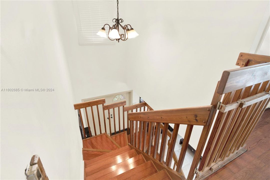 Recently Sold: $770,000 (4 beds, 2 baths, 1861 Square Feet)