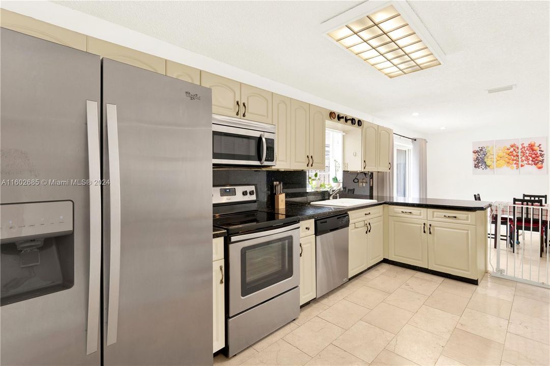 Recently Sold: $770,000 (4 beds, 2 baths, 1861 Square Feet)