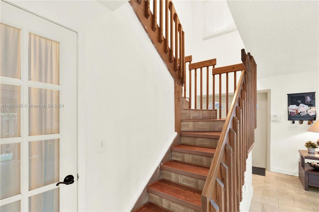 Recently Sold: $770,000 (4 beds, 2 baths, 1861 Square Feet)