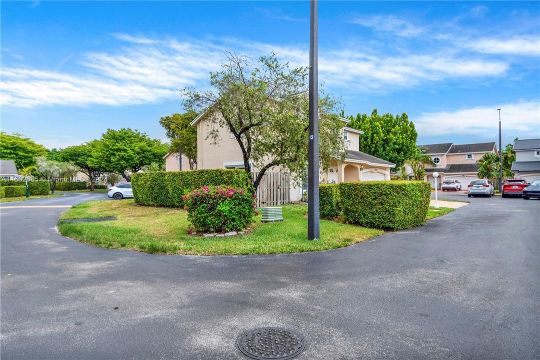 Recently Sold: $770,000 (4 beds, 2 baths, 1861 Square Feet)