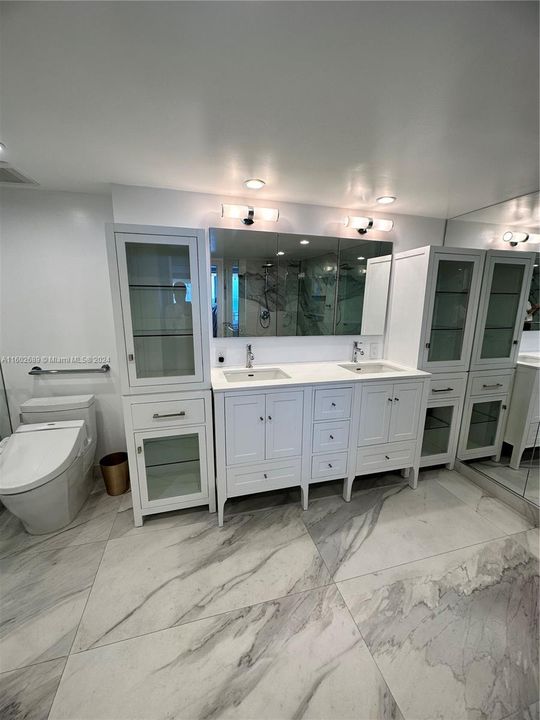 Main Bathroom