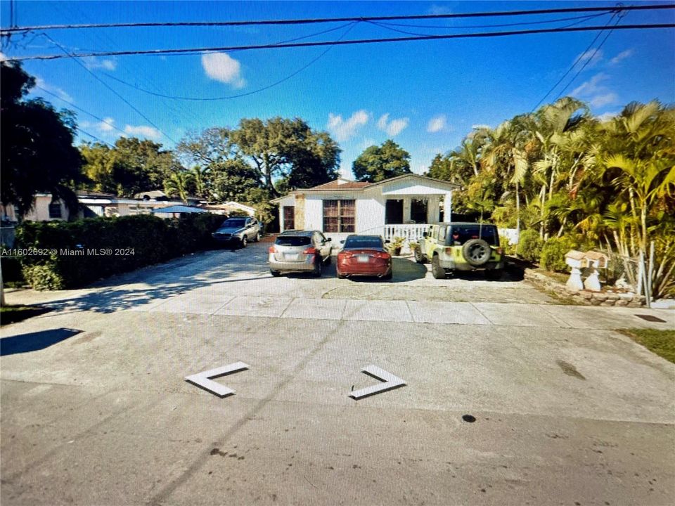 Recently Sold: $890,000 (0 beds, 0 baths, 3088 Square Feet)