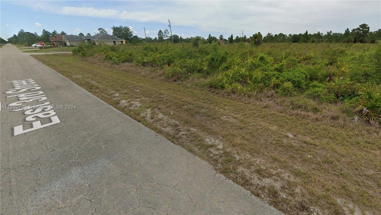 For Sale: $30,000 (0.24 acres)