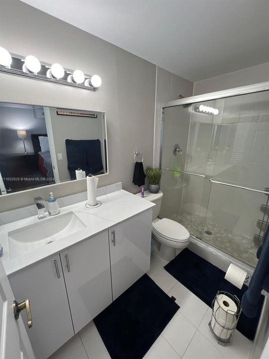 Recently Sold: $824,000 (2 beds, 2 baths, 1656 Square Feet)