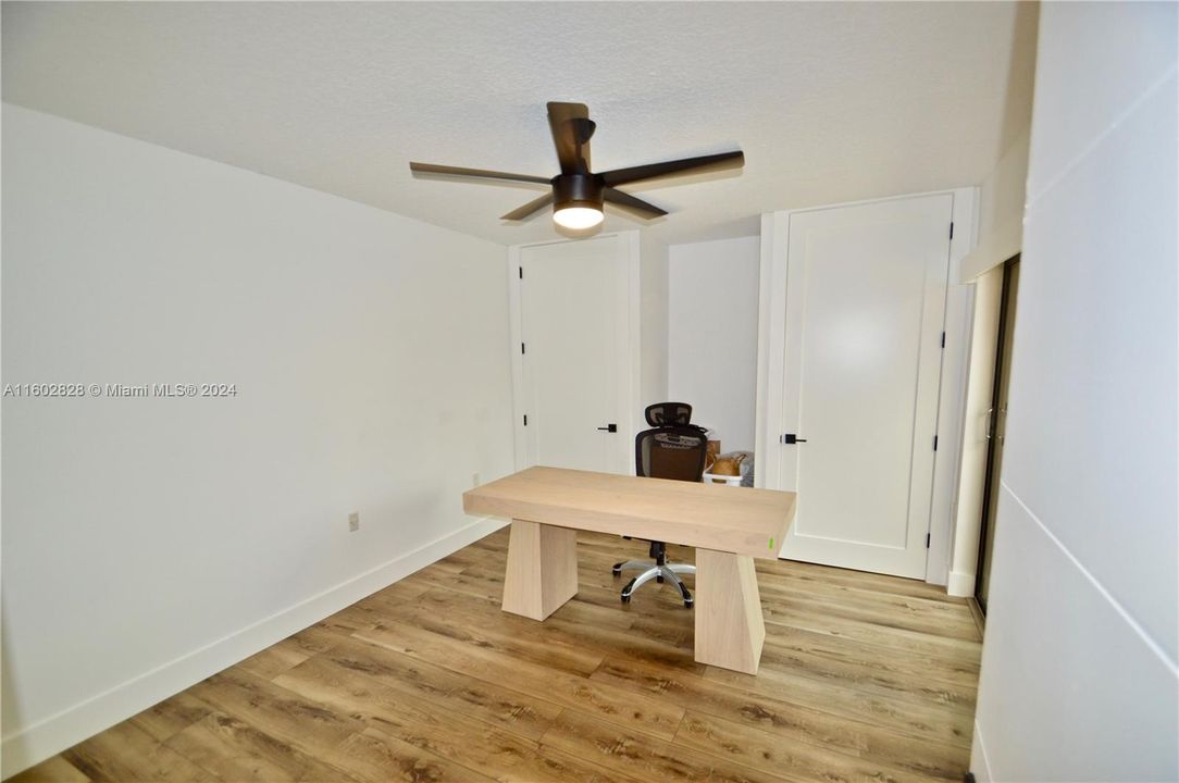 For Sale: $459,000 (2 beds, 2 baths, 1596 Square Feet)