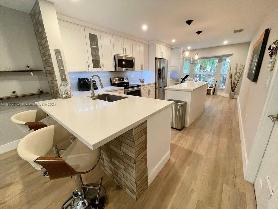 Nice shaker style cabinets with soft closing