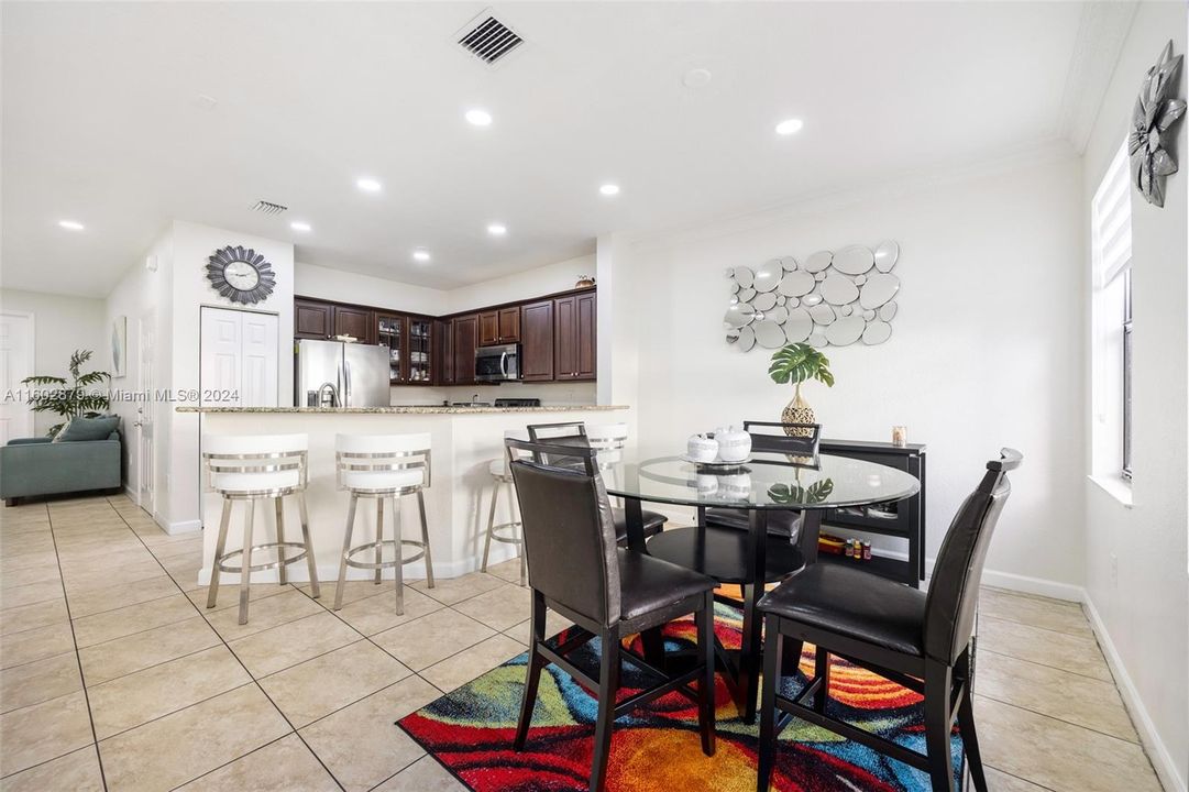 For Sale: $459,000 (3 beds, 2 baths, 1656 Square Feet)