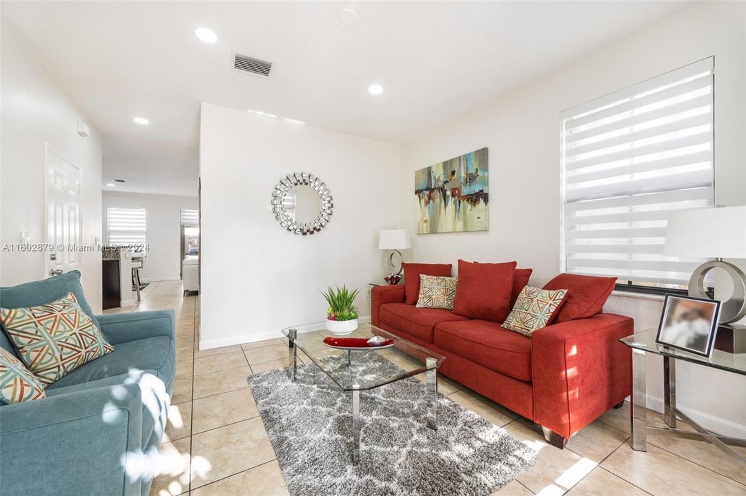 For Sale: $459,000 (3 beds, 2 baths, 1656 Square Feet)