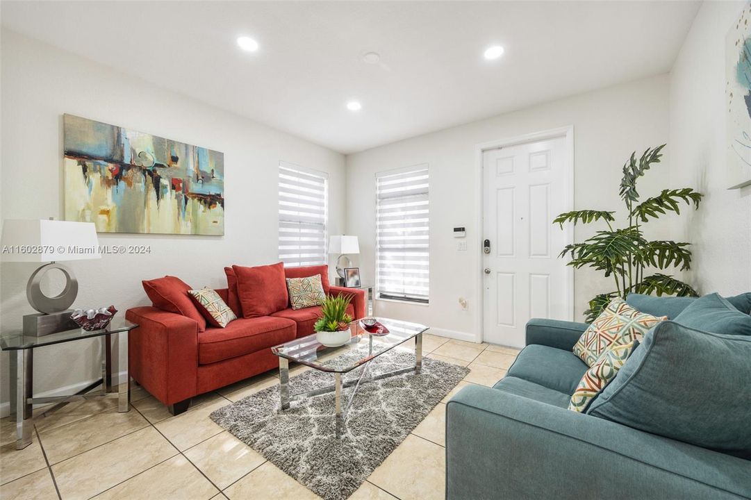 For Sale: $459,000 (3 beds, 2 baths, 1656 Square Feet)