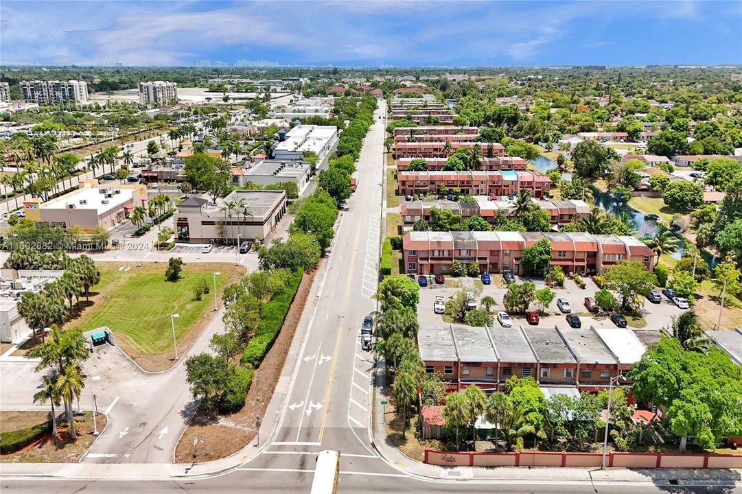 Active With Contract: $389,900 (3 beds, 1 baths, 1406 Square Feet)