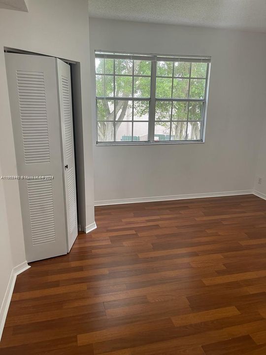 For Rent: $2,850 (2 beds, 2 baths, 1131 Square Feet)