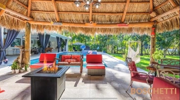 En Venta: $2,499,000 (5 camas, 3 baños, 2970 Pies cuadrados)