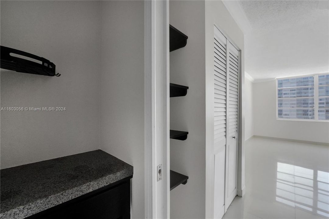 For Rent: $3,150 (2 beds, 2 baths, 1058 Square Feet)