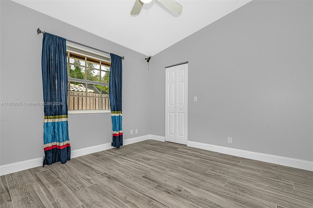 Active With Contract: $4,850 (3 beds, 2 baths, 1684 Square Feet)