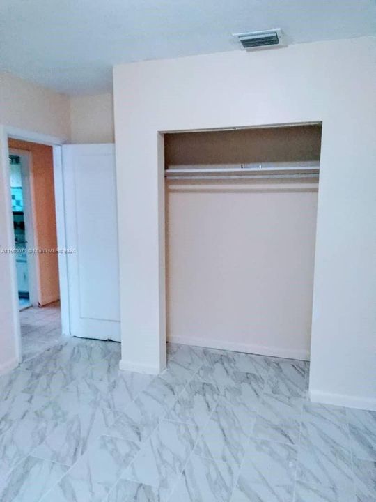 En Venta: $369,000 (3 camas, 1 baños, 1242 Pies cuadrados)