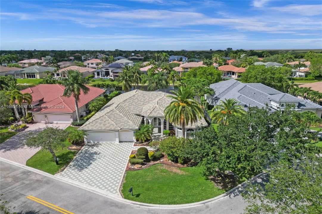 Active With Contract: $1,249,000 (4 beds, 3 baths, 3129 Square Feet)