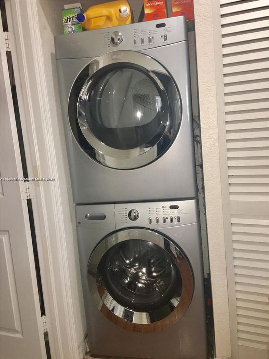 En Renta: $2,900 (3 camas, 2 baños, 1505 Pies cuadrados)