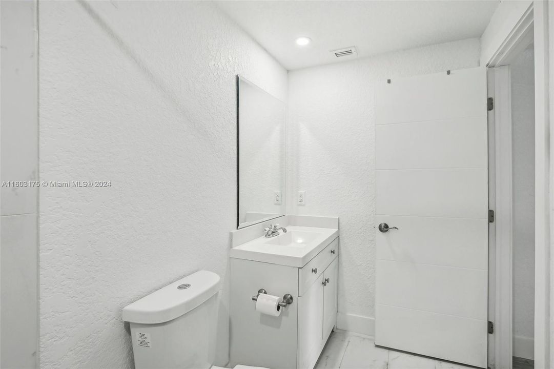 待售: $699,000 (3 贝兹, 2 浴室, 1443 平方英尺)