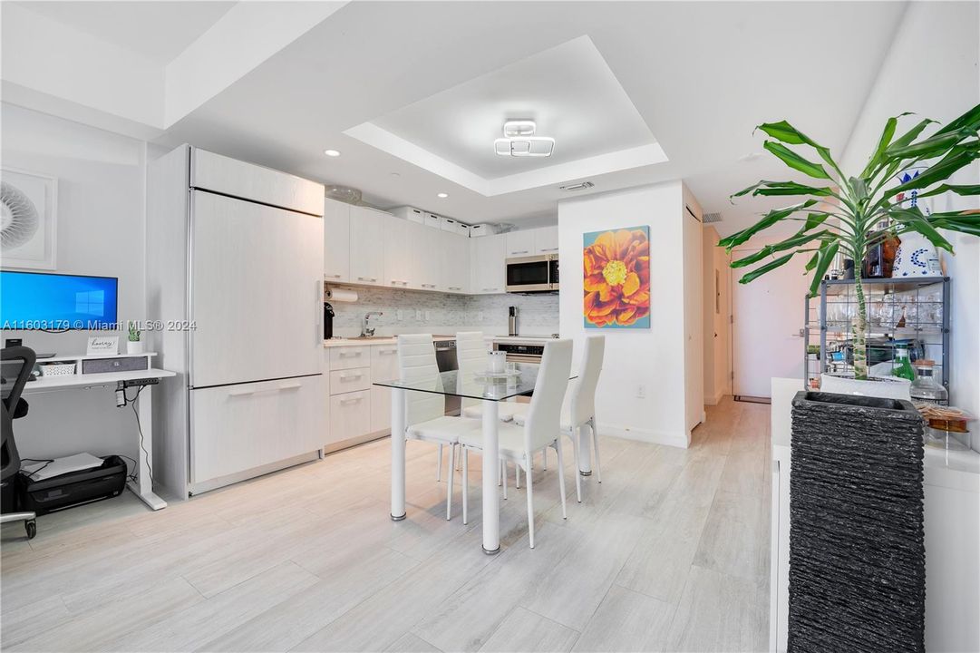 Recently Sold: $685,000 (1 beds, 2 baths, 852 Square Feet)
