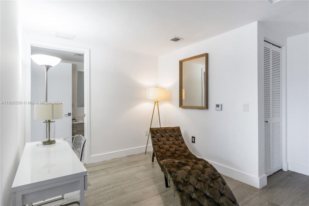 Recently Rented: $3,500 (1 beds, 1 baths, 773 Square Feet)