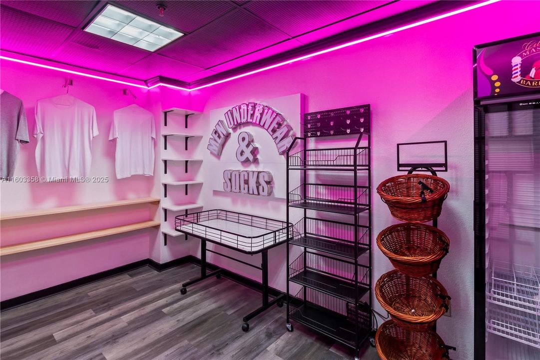 На продажу: $210,000 (0 спален, 0 ванн, 0 Квадратных фут)