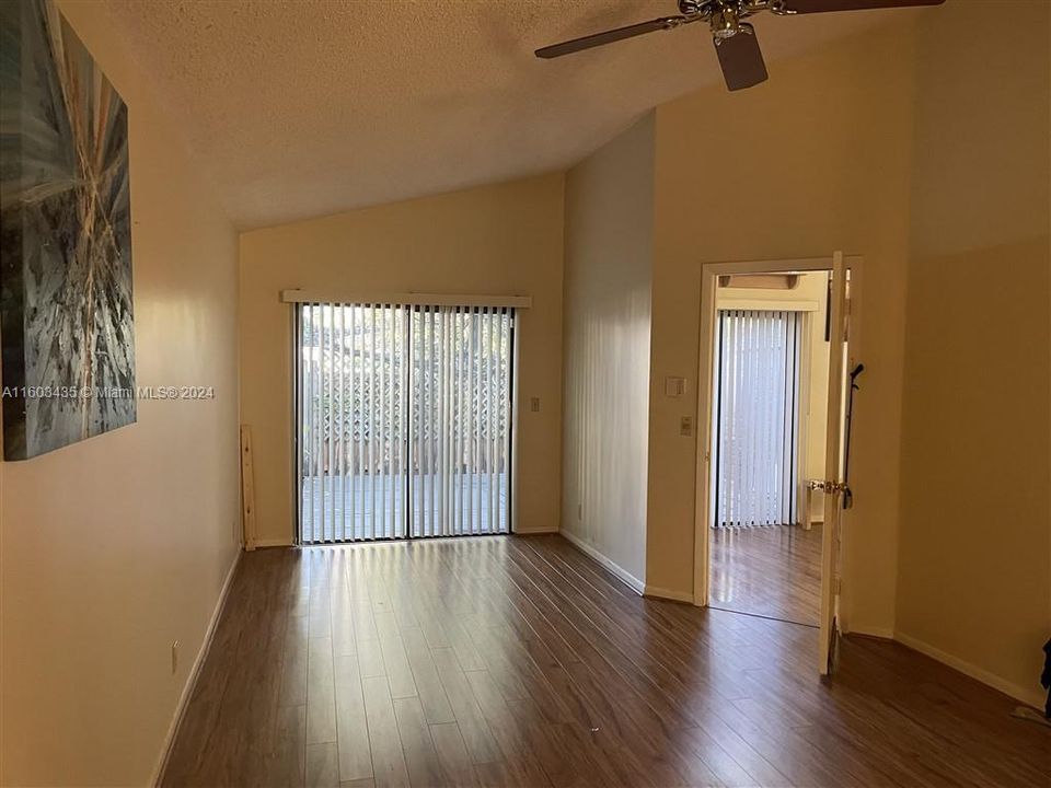 For Rent: $3,000 (3 beds, 2 baths, 1326 Square Feet)