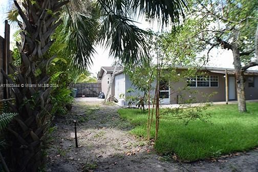 For Sale: $499,000 (4 beds, 2 baths, 1620 Square Feet)