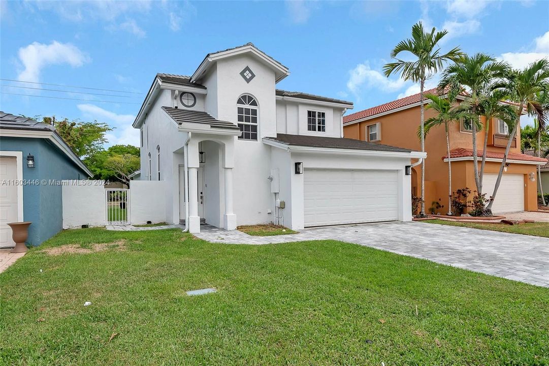 Active With Contract: $3,600 (4 beds, 2 baths, 2083 Square Feet)