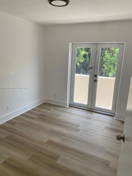 For Rent: $3,000 (3 beds, 2 baths, 1263 Square Feet)