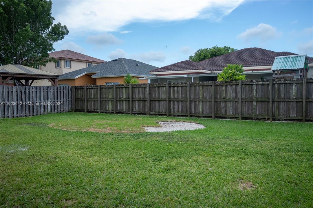 For Sale: $615,000 (4 beds, 2 baths, 2411 Square Feet)