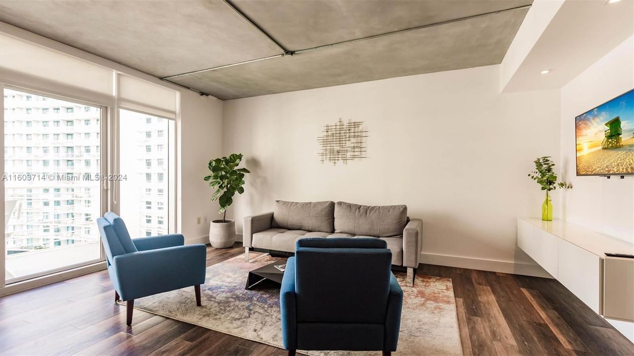 For Sale: $710,000 (2 beds, 2 baths, 1205 Square Feet)