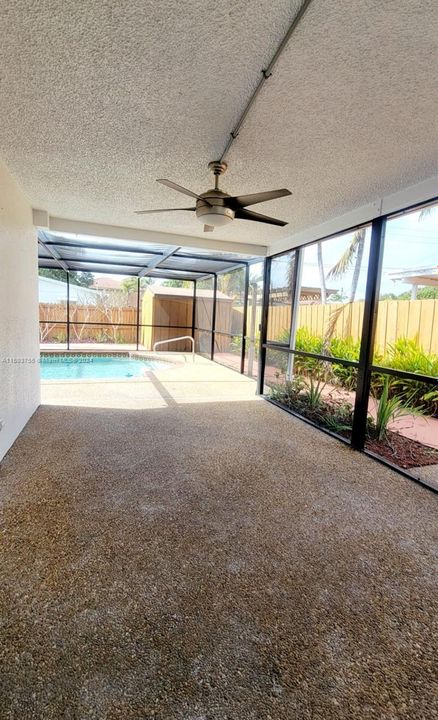 For Rent: $3,900 (3 beds, 2 baths, 1302 Square Feet)