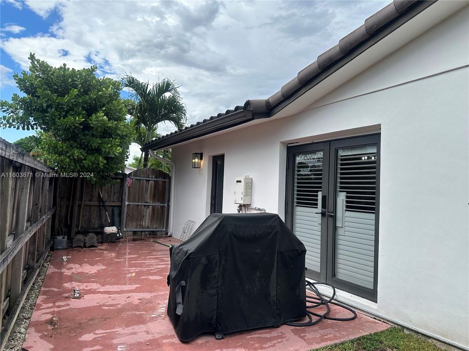 Dining Room Entrance