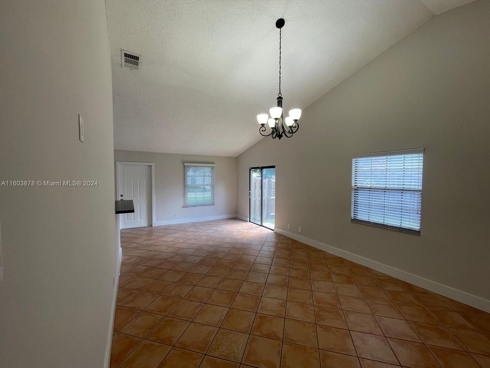 For Rent: $3,950 (3 beds, 2 baths, 0 Square Feet)