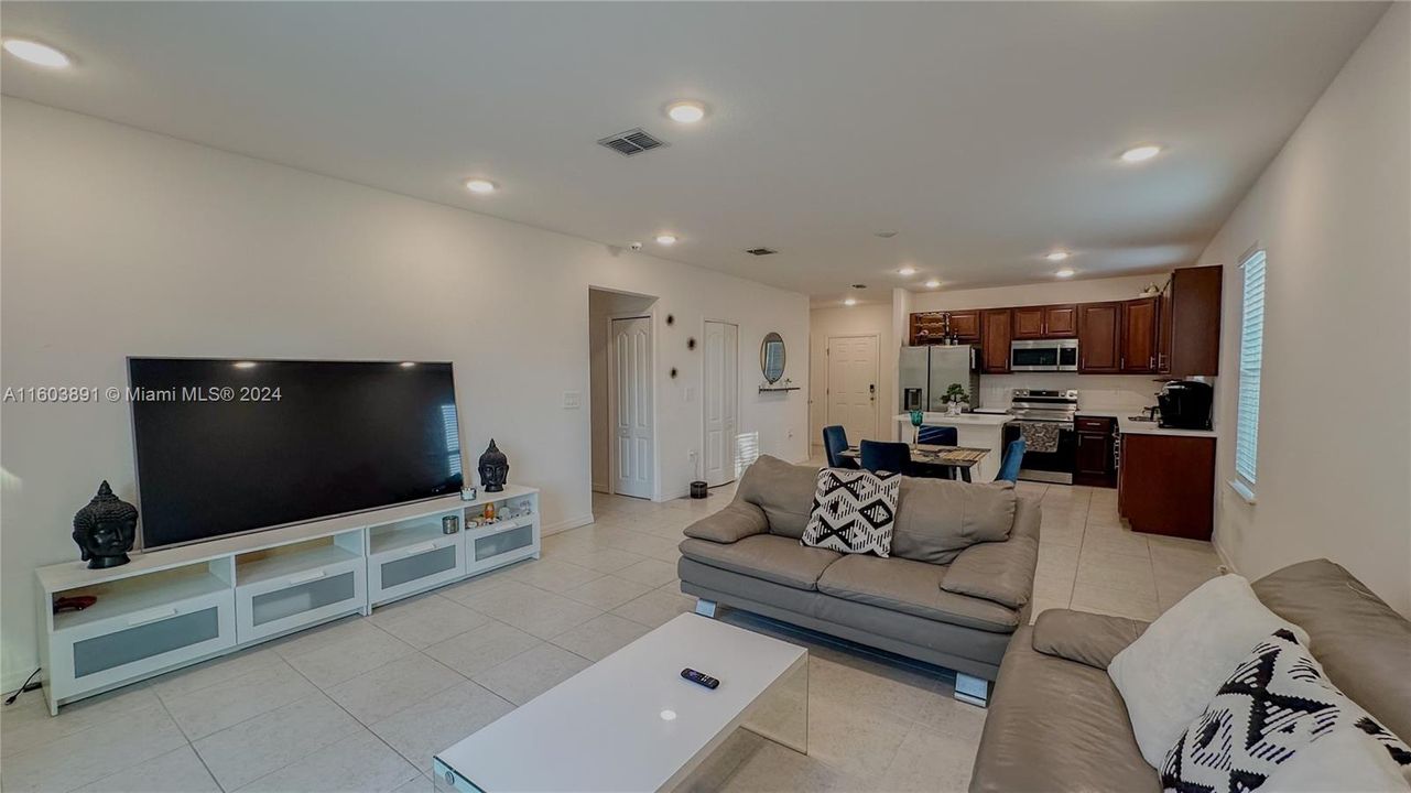 For Sale: $344,900 (3 beds, 2 baths, 0 Square Feet)