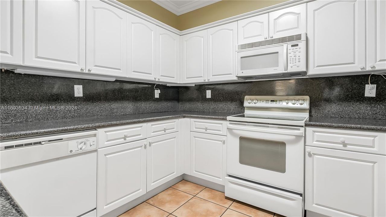 For Sale: $413,900 (3 beds, 2 baths, 1445 Square Feet)