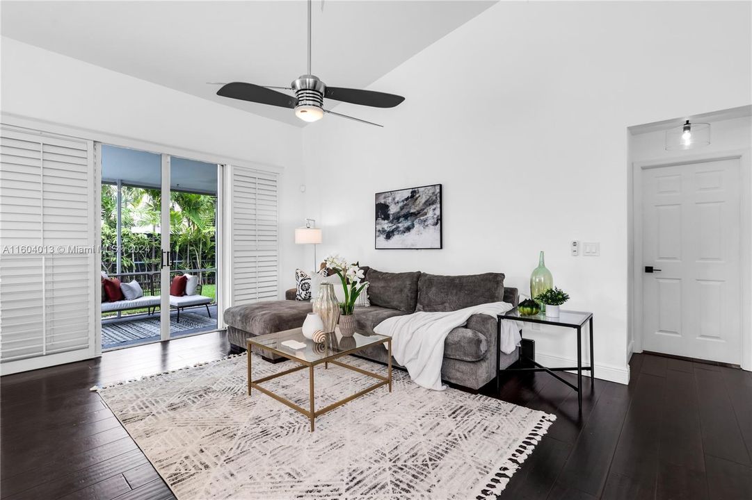 Active With Contract: $849,000 (4 beds, 2 baths, 2132 Square Feet)