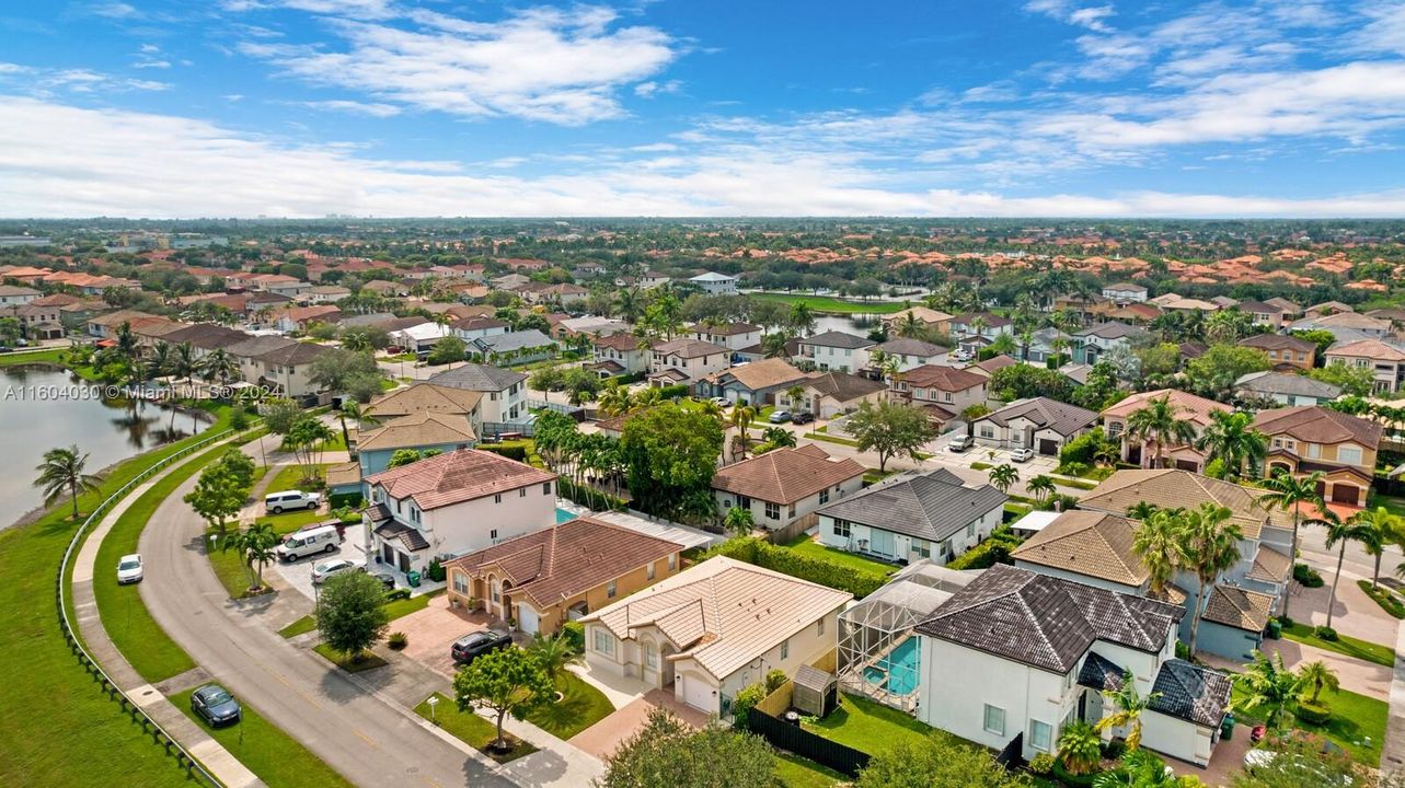 Active With Contract: $685,000 (3 beds, 2 baths, 1618 Square Feet)