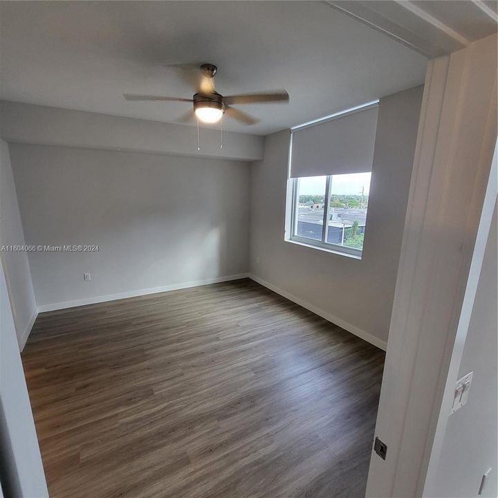 Recently Rented: $2,787 (2 beds, 2 baths, 915 Square Feet)