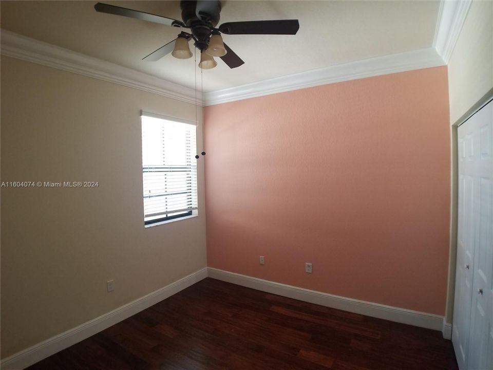 For Rent: $2,990 (3 beds, 2 baths, 1545 Square Feet)